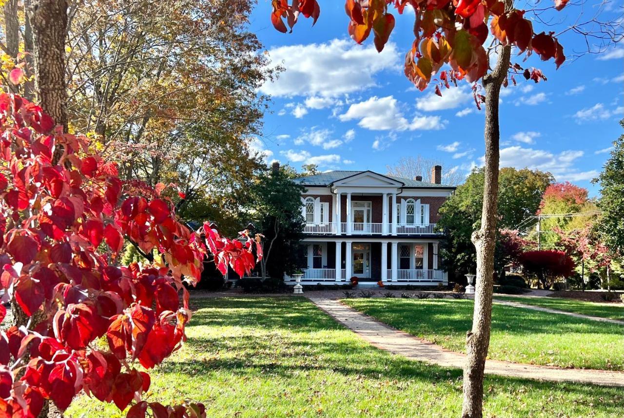 Stonegate Hotel Lexington Exterior photo